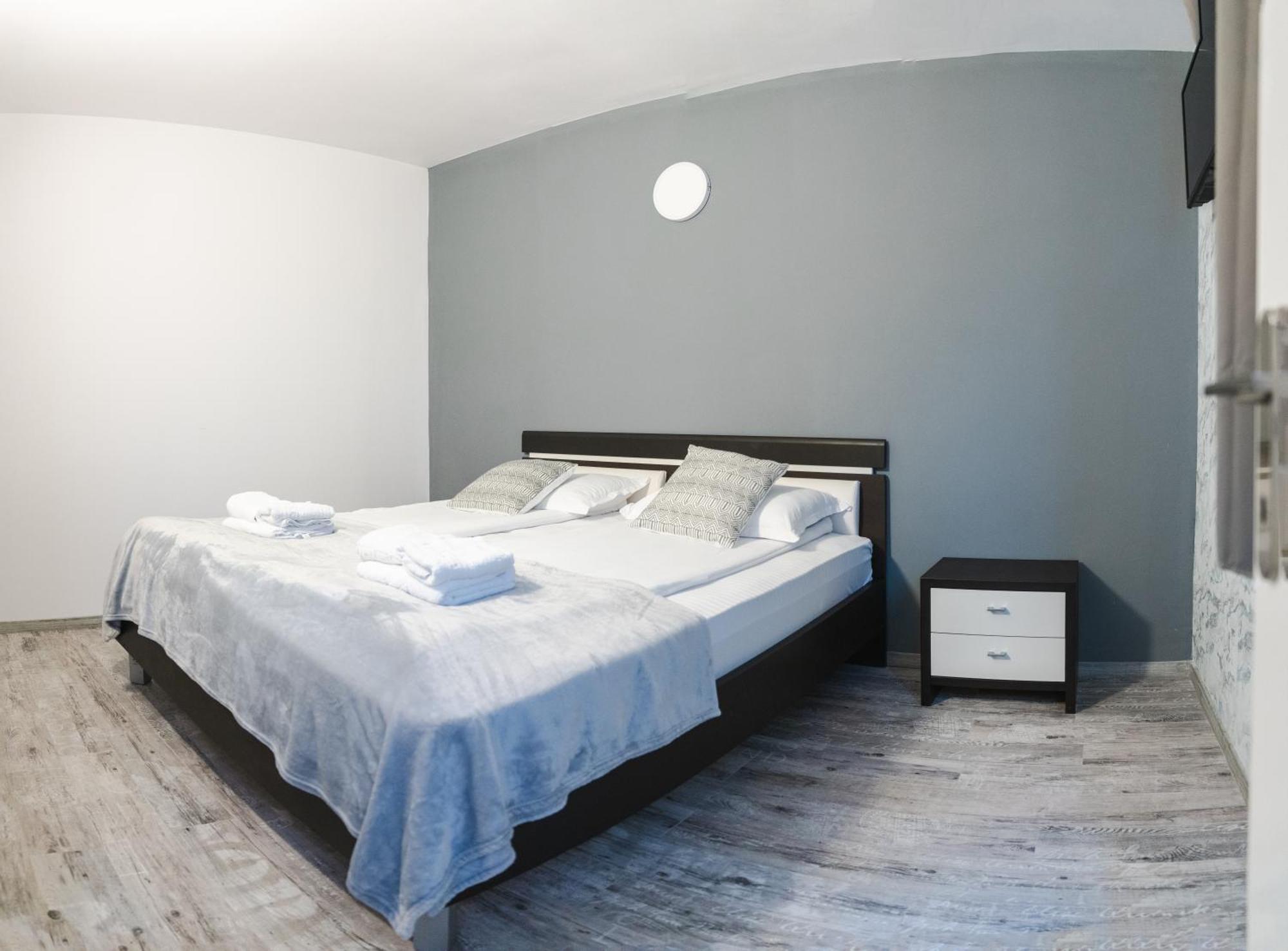 Myda Hotell Apahida Eksteriør bilde