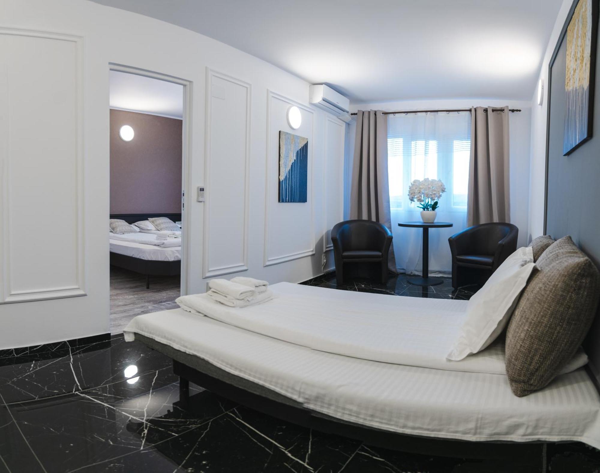 Myda Hotell Apahida Eksteriør bilde