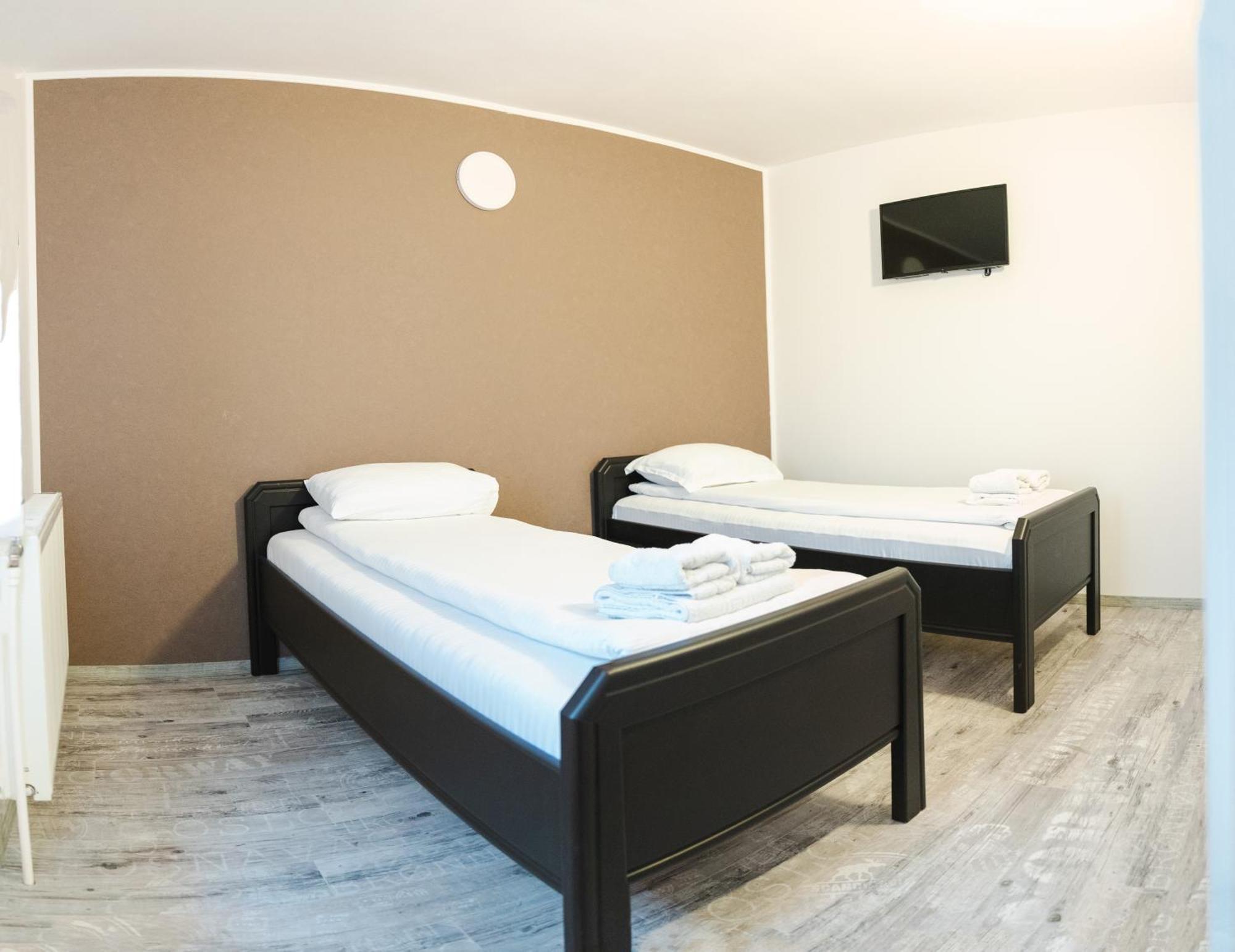 Myda Hotell Apahida Eksteriør bilde